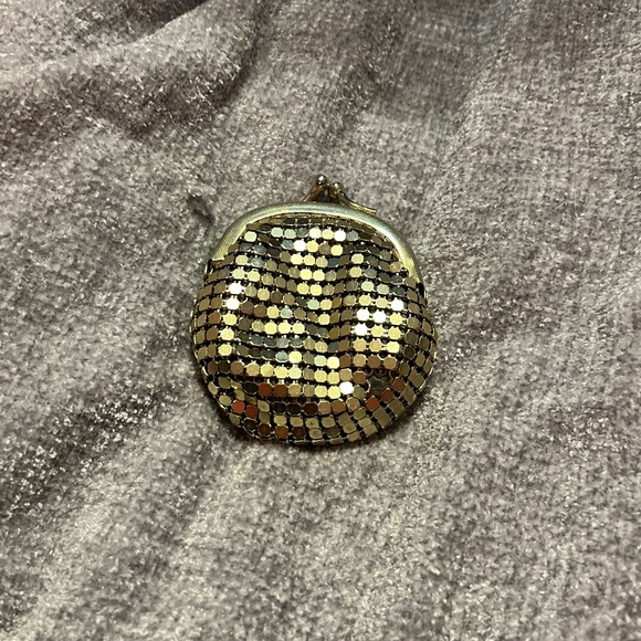 Gold Coin Purse - Picture 2 of 2